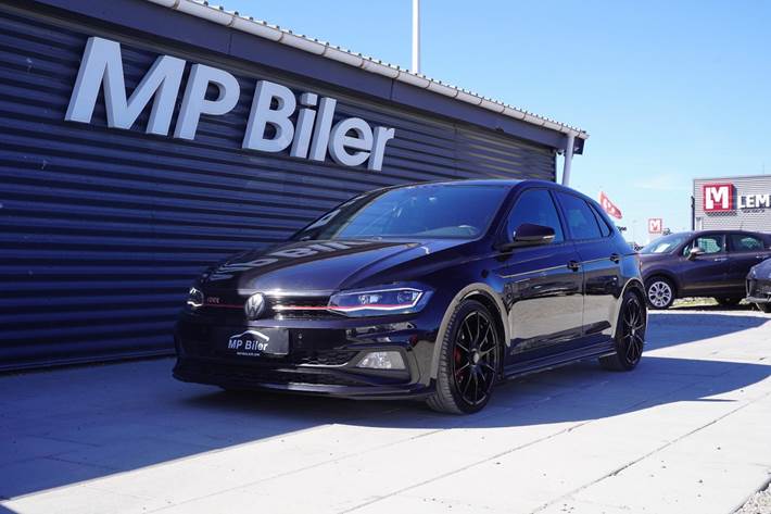 Sort VW Polo fra 2020