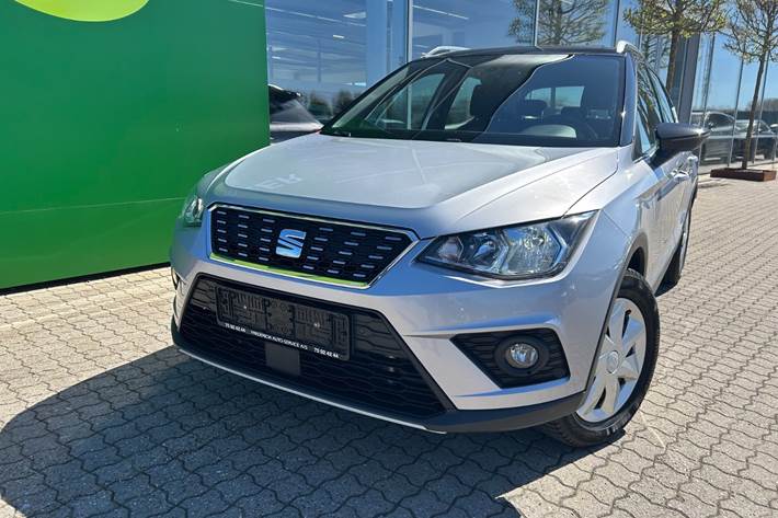 Sølv Seat Arona fra 2019