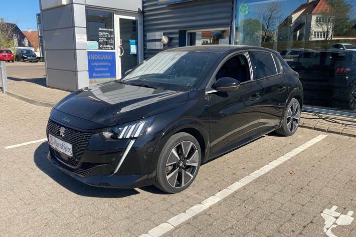 Sort Peugeot e-208 fra 2021