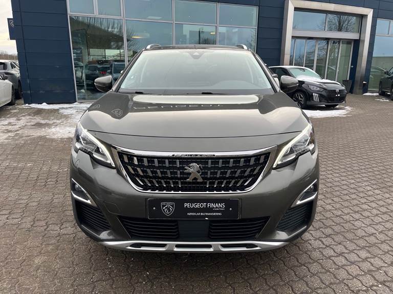 Peugeot 3008 1,2 e-THP 130 Allure