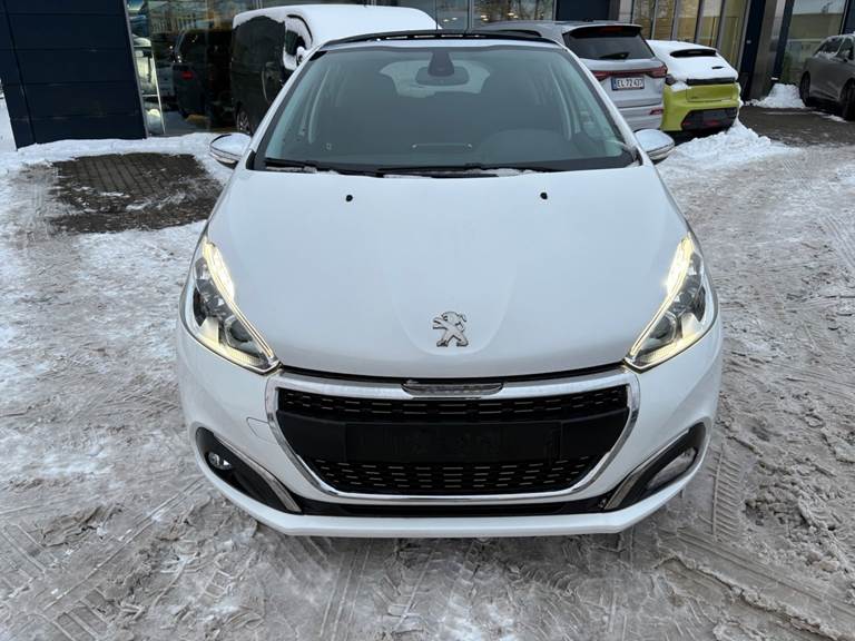 Peugeot 208 1,2 PureTech 82 Allure Sky