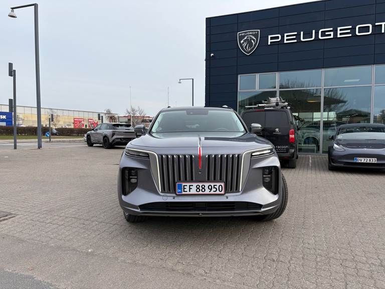 Hongqi E-HS9 120 Exclusive+