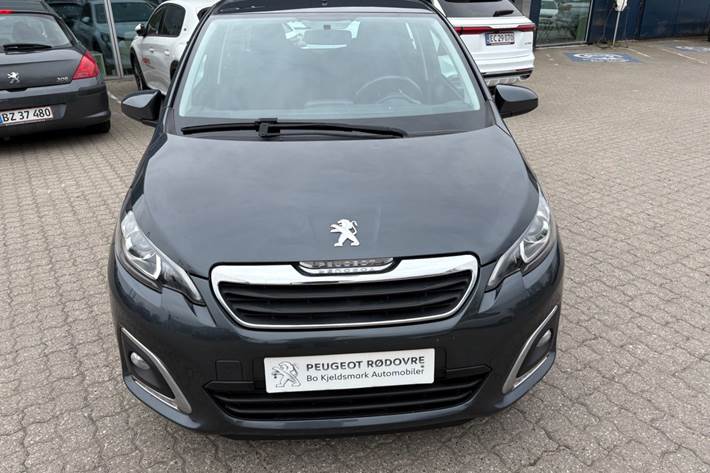 Rød Peugeot 108 fra 2021