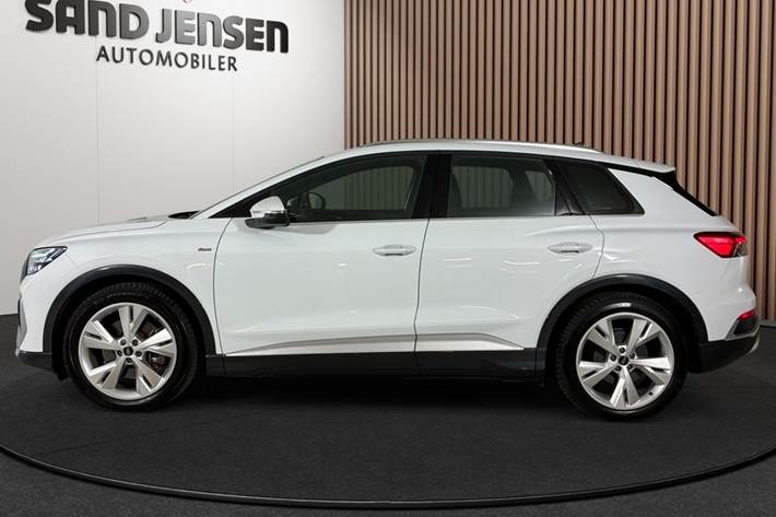 Hvid Audi Q4 e-tron fra 2025