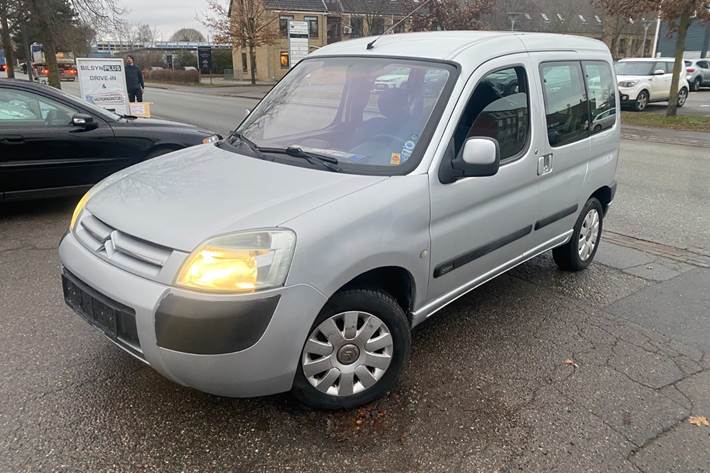 Sølv Citroën Berlingo fra 2005