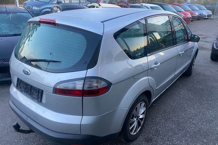 undefined Ford S-MAX fra 2007