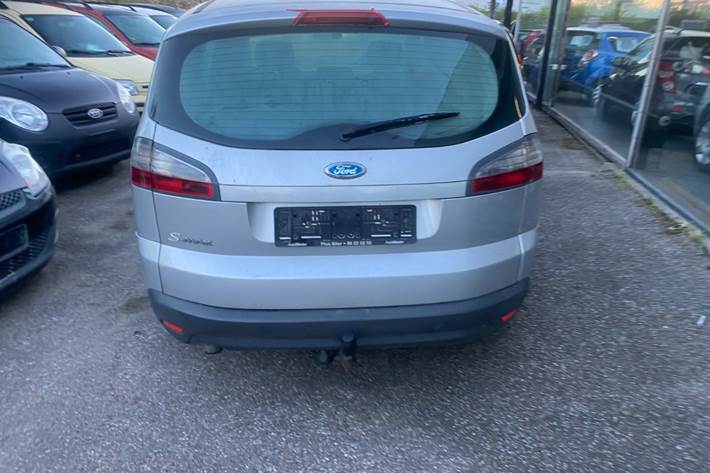 undefined Ford S-MAX fra 2007