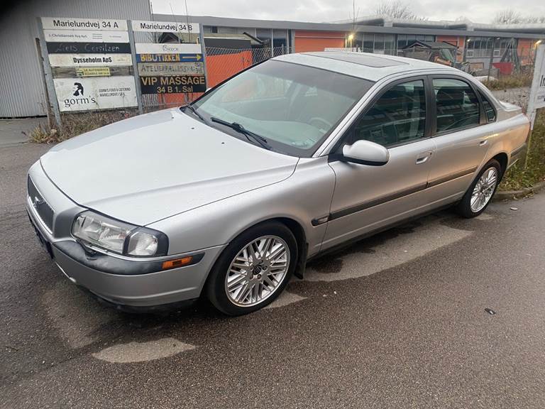 Volvo S80 2,4
