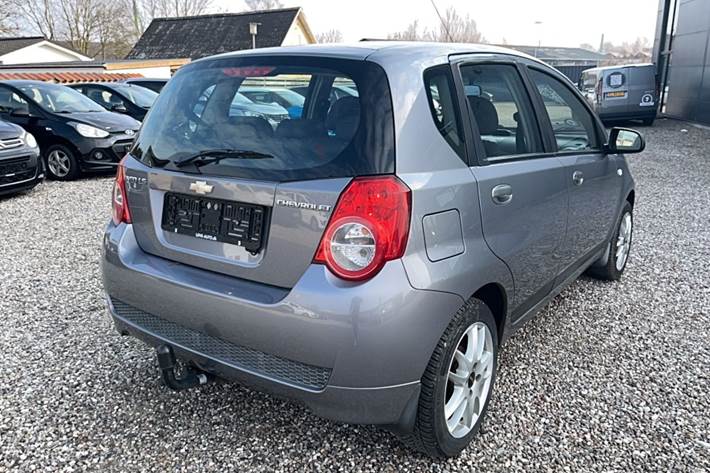 undefined Chevrolet Aveo fra 2011
