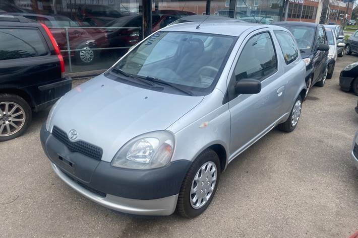 undefined Toyota Yaris fra 2002