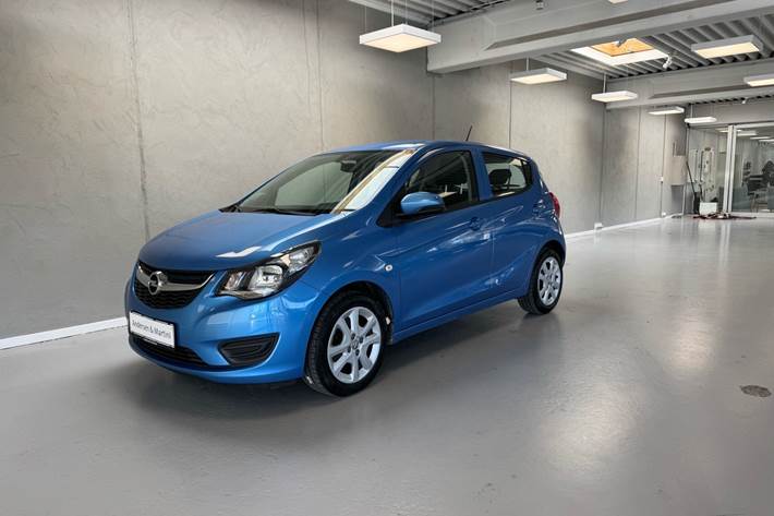 Blå Opel Karl fra 2016