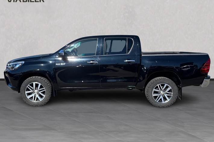 Sort Toyota HiLux fra 2020