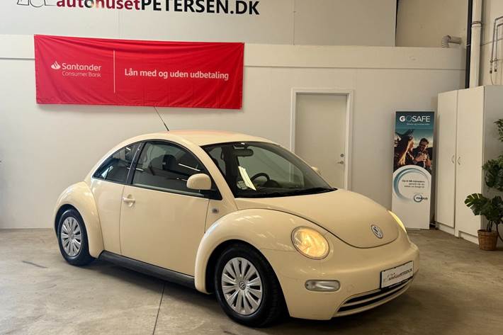 Beige VW New Beetle fra 2000