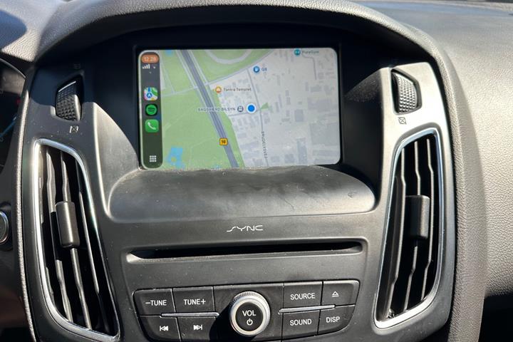 Grå Ford Focus fra 2018