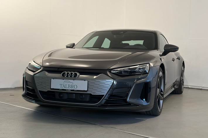 Grå Audi e-tron GT fra 2022