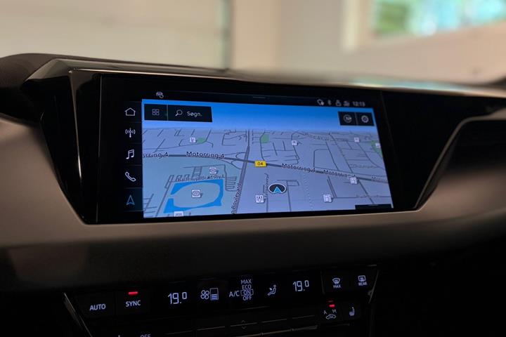 Grå Audi e-tron GT fra 2022