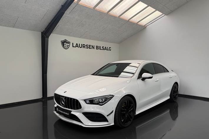 Hvid Mercedes CLA200 fra 2019