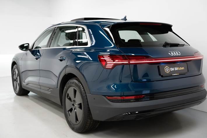 undefined Audi e-tron fra 2022