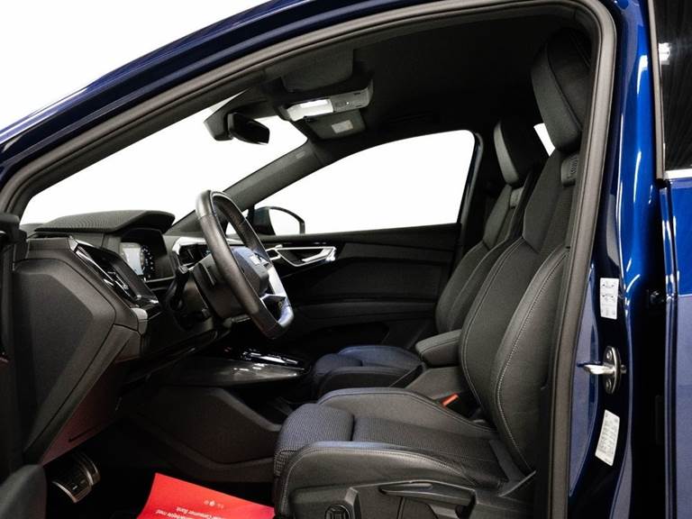 Audi Q4 e-tron 35 S-line