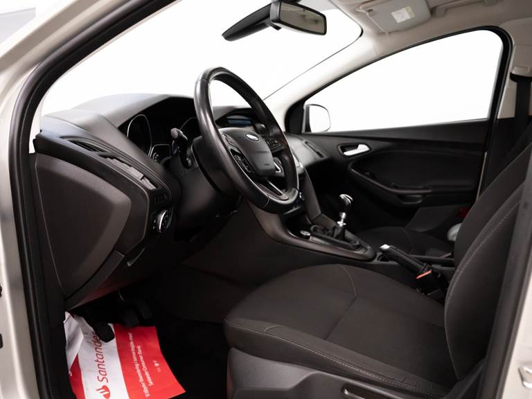 Ford Focus 1,5 TDCi 120 Titanium stc.