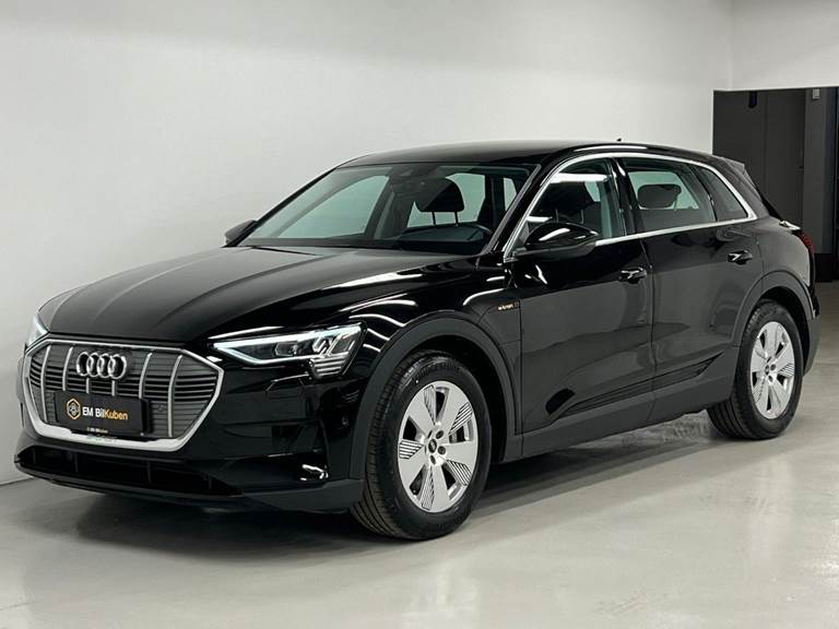 Audi e-tron 50 quattro