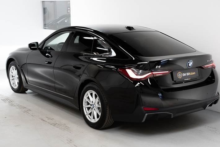 undefined BMW i4 fra 2023