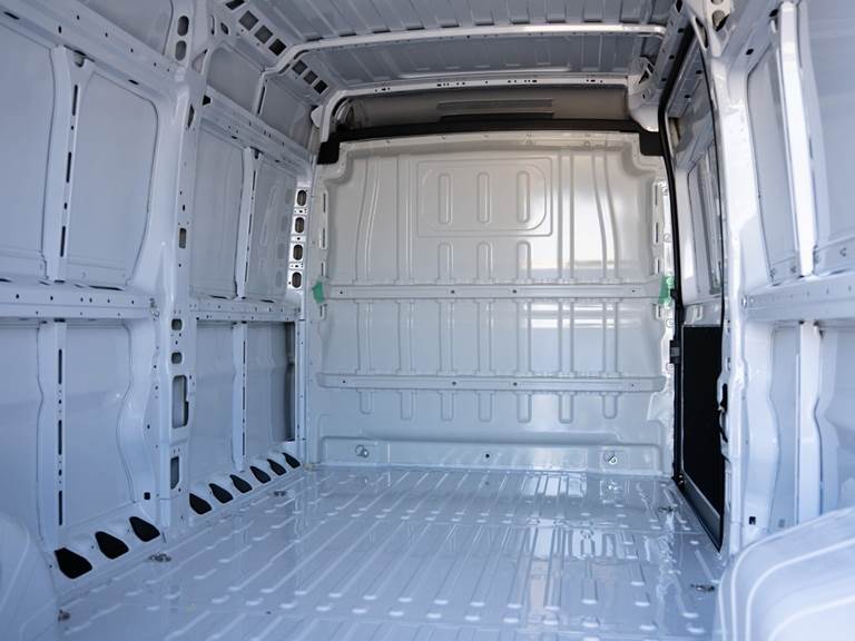 Peugeot e-Boxer 435 110 L3H2 Premium