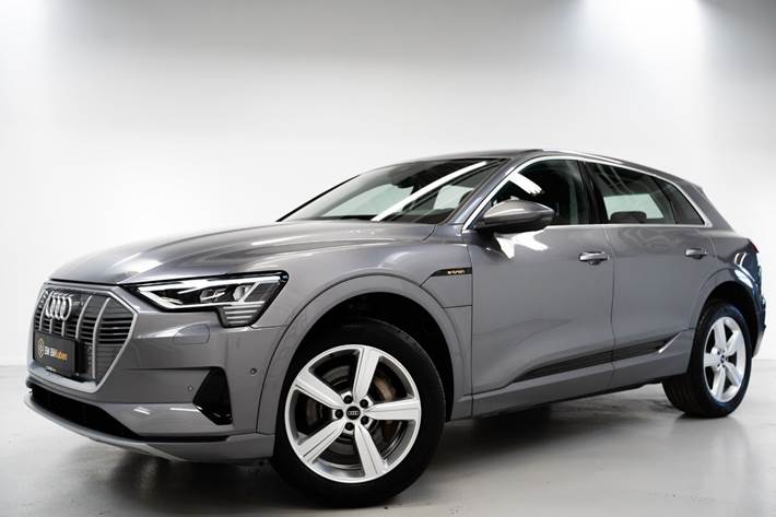 undefined Audi e-tron fra 2023