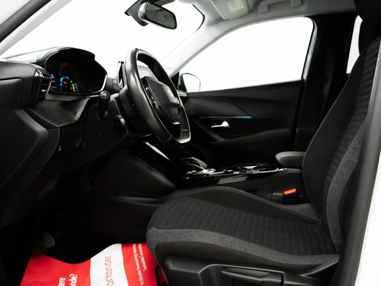 Peugeot e-2008 50 Active Pack