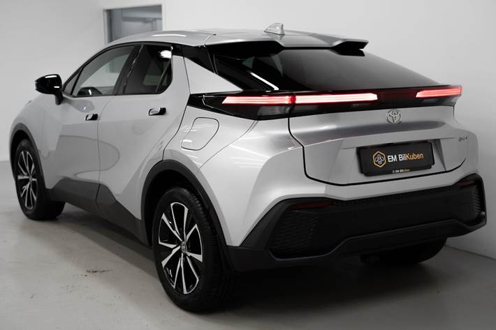 undefined Toyota C-HR fra 2024