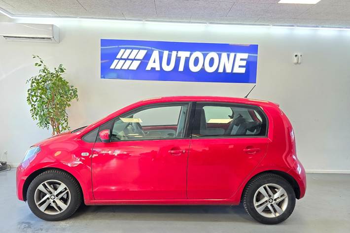 Rød Seat Mii fra 2015