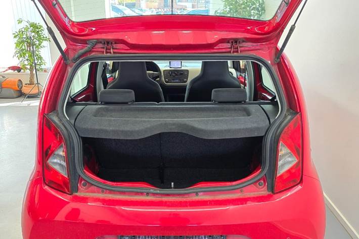 Rød Seat Mii fra 2015