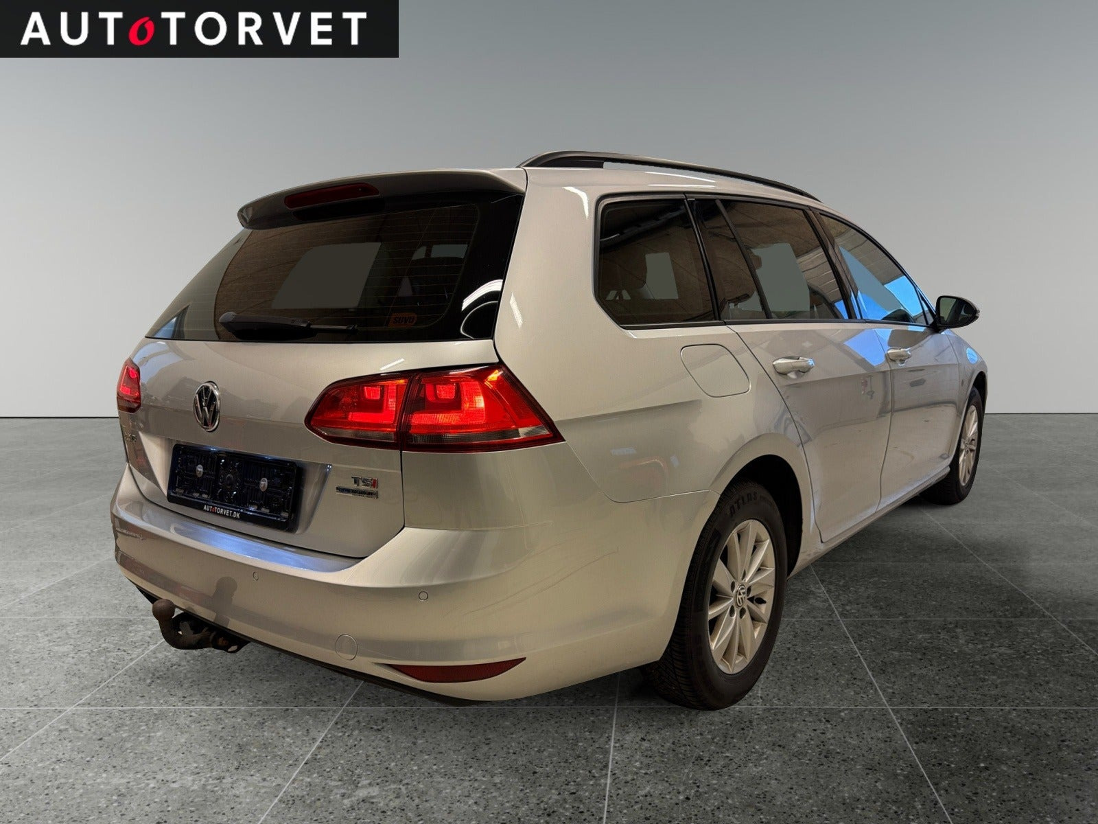 Sølv VW Golf VII fra 2014