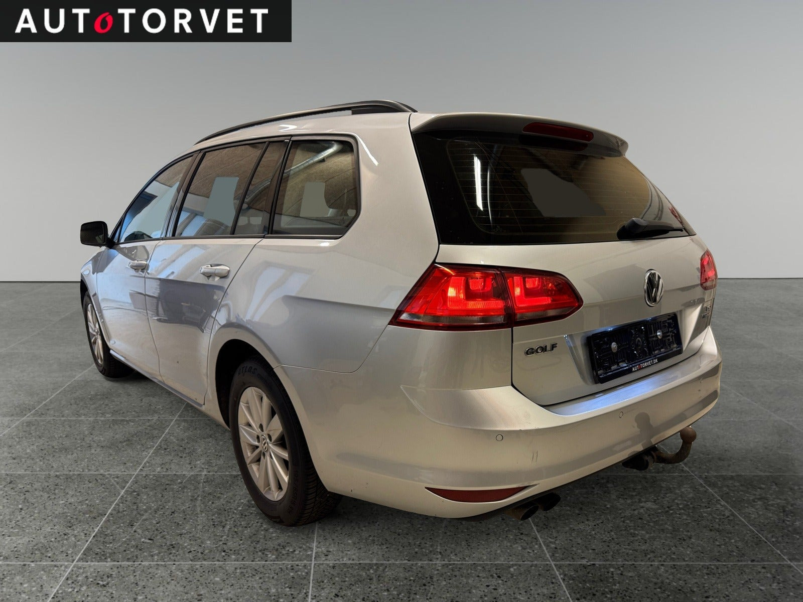 Sølv VW Golf VII fra 2014