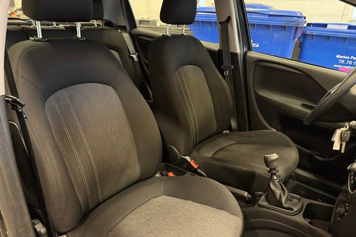 Sort Fiat Punto fra 2015