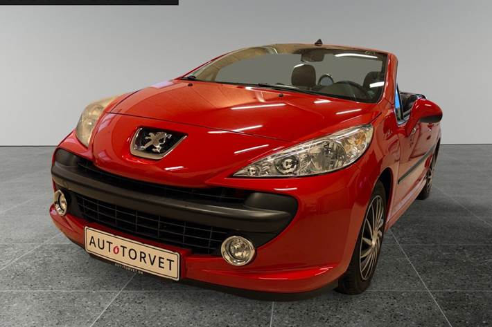 Rød Peugeot 207 fra 2009