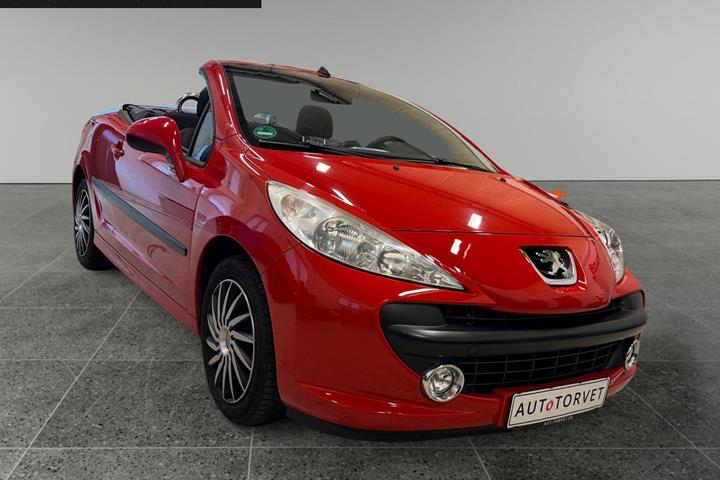 Rød Peugeot 207 fra 2009