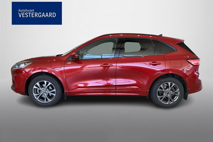 Rød Ford Kuga fra 2022