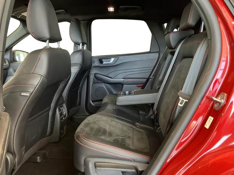 Ford Kuga 2,5 PHEV ST-Line X CVT