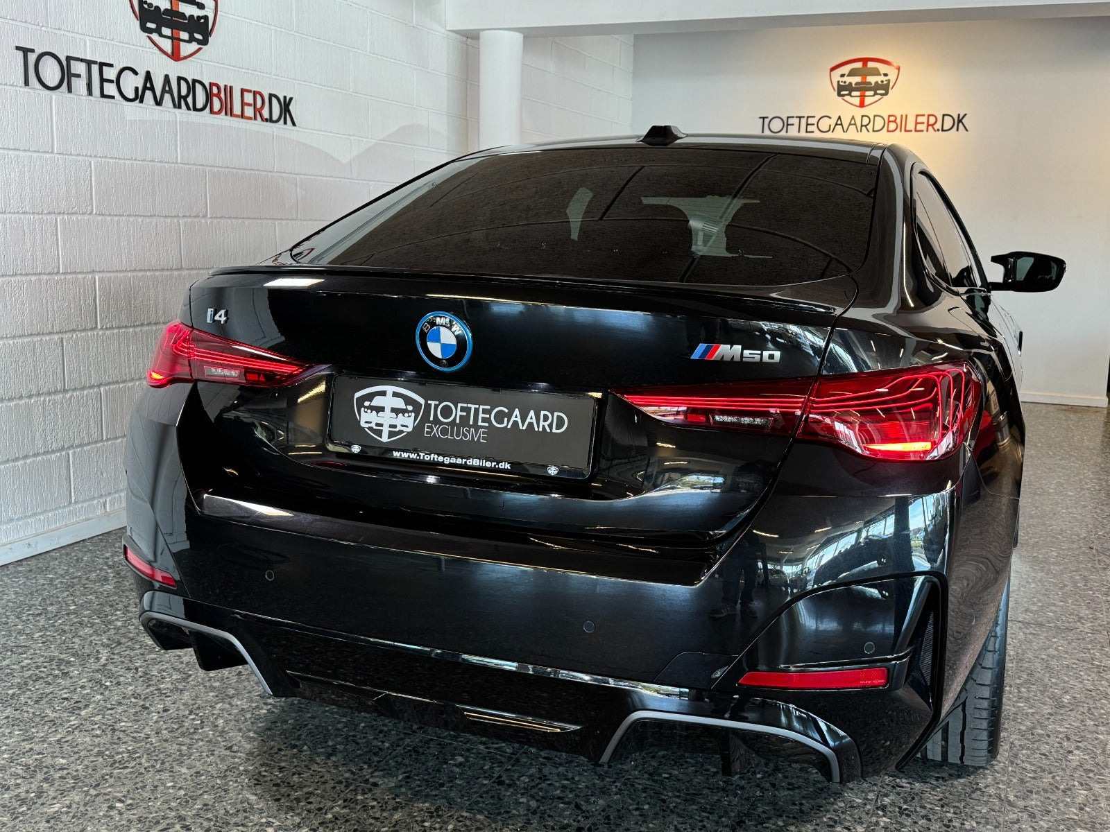 Sort BMW i4 fra 2024