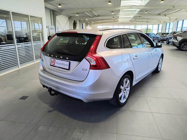 Volvo V60 2,0 D3 150 Momentum