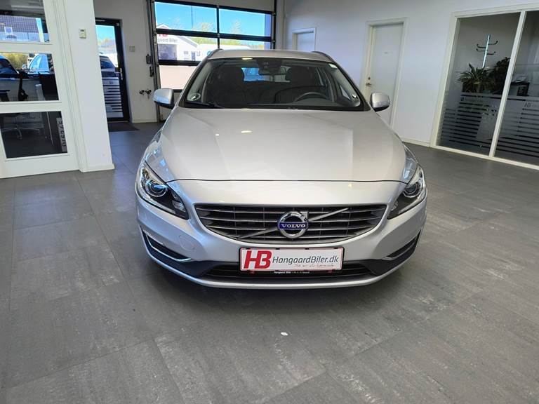 Volvo V60 2,0 D3 150 Momentum