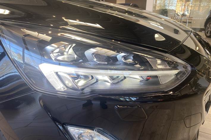 Sort Ford Focus fra 2020