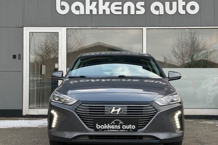 Grå Hyundai Ioniq fra 2018