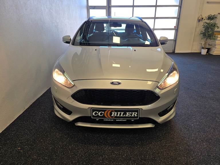 Ford Focus 1,5 TDCi 120 ST-Line stc.