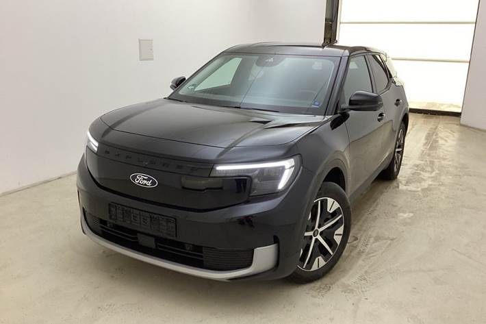 Sort Ford Explorer fra 2024