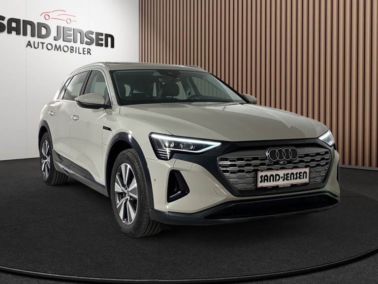 Audi Q8 e-tron 50 Prestige quattro Van