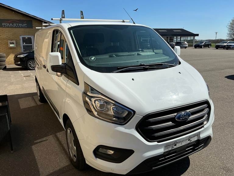 Ford Transit Custom 300 L2 2,0 TDCi 130 Ambiente