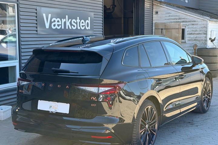 Sort Skoda Enyaq fra 2021