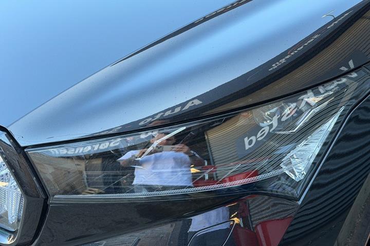 Sort Skoda Enyaq fra 2021